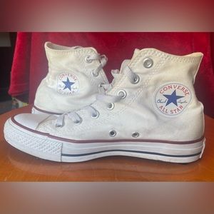 Chuck Taylor Converse